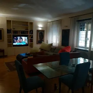 Casa Dell'oca Apartment Rome